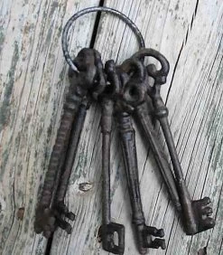 Cast Iron Skeleton Keys